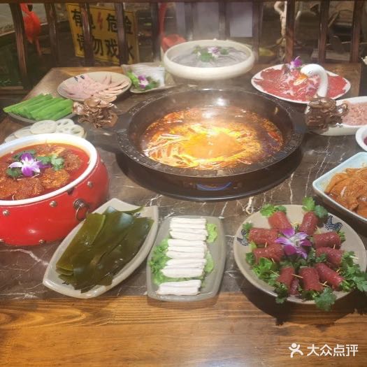 向家大院·柴火鸡·围炉烧烤