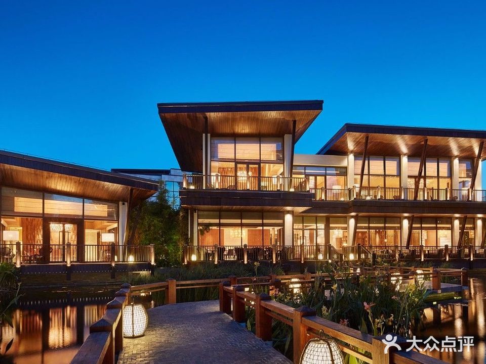海棠湾君悦酒店·愉村中餐厅·海南菜·粤菜·海鲜(三亚海棠湾君悦酒店店)