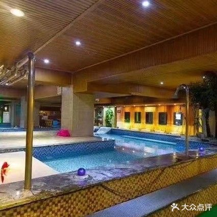 地中海浴城(铁东一道街店)