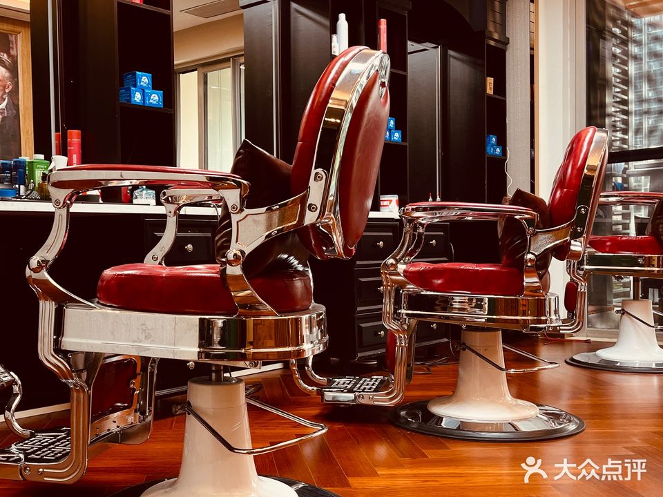 牛角尖Barbershop男士理髮館