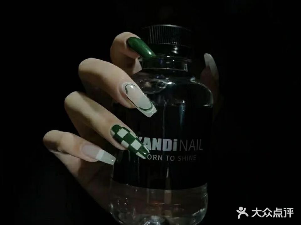 诗奕·清研私定(世豪店)