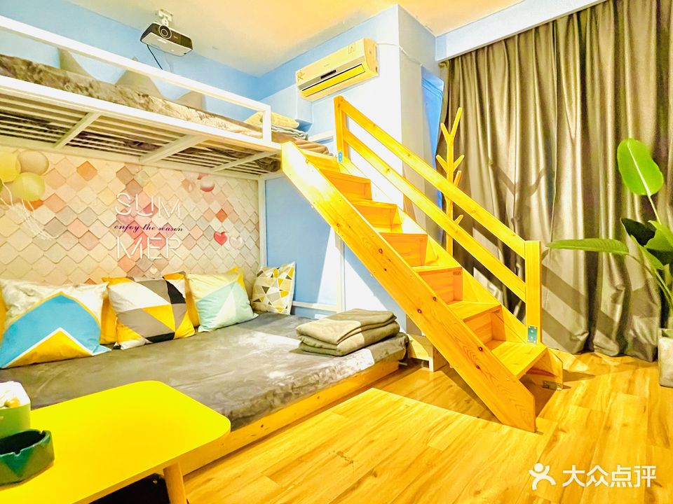 漫时光花美少女助教·恋爱解压·私人影院(春熙路太古里店)