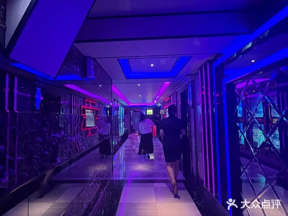 红色经典KTV(蓉茉大道店)