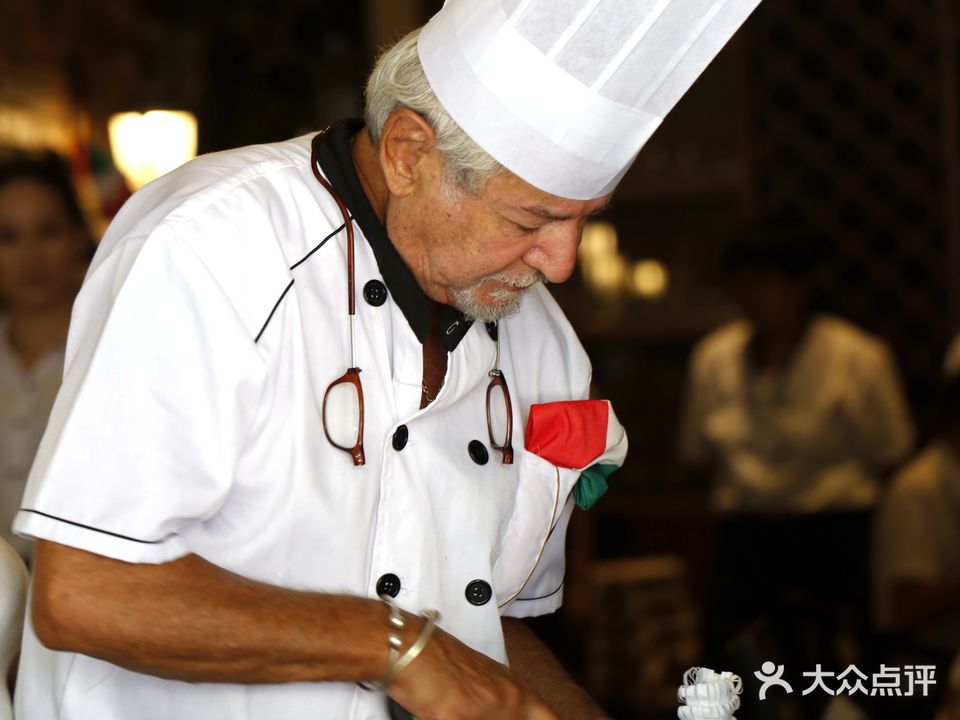 洛霏克牛排西餐厅(温迪路店)