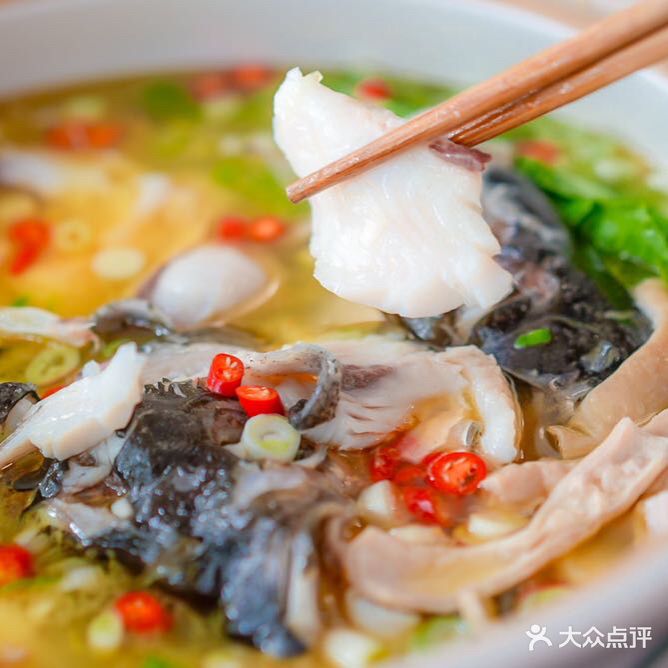 刘壳子鲜椒肥肠鱼(湖滨路店)