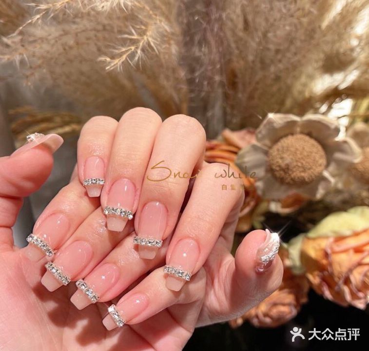 SW NAIL白雪日式美甲美睫