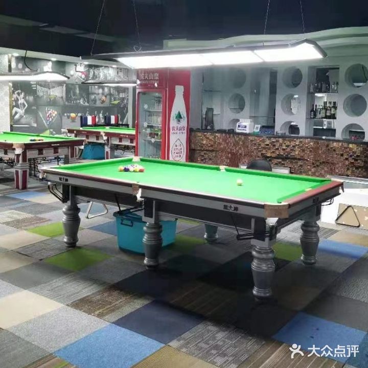 铭鎏台球城棋牌室俱乐部