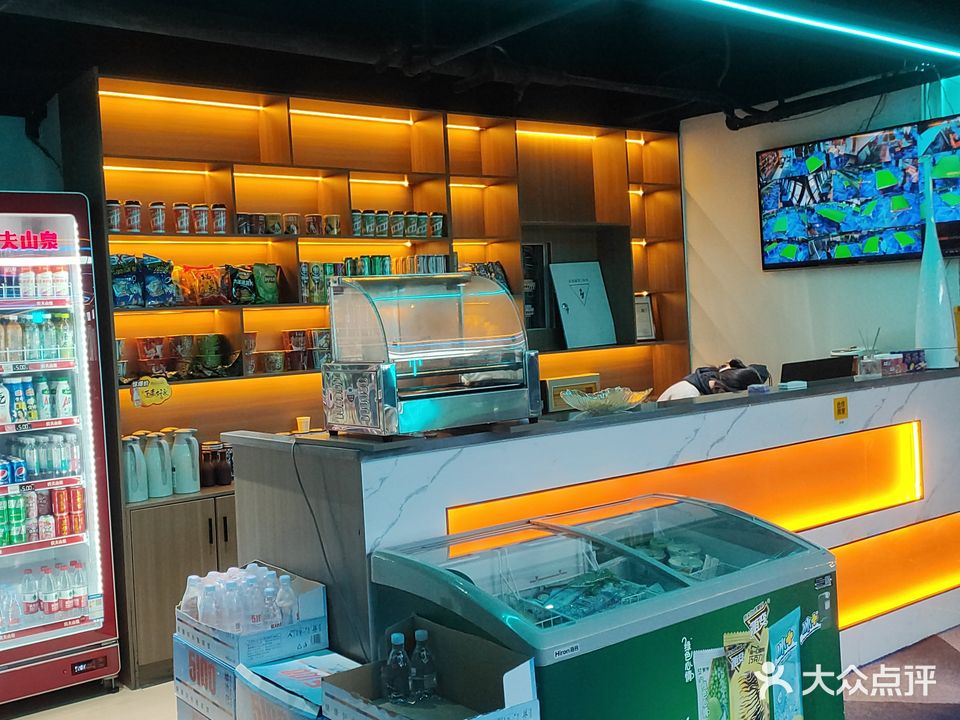 君凯台球俱乐部(净土八一商业广场店)