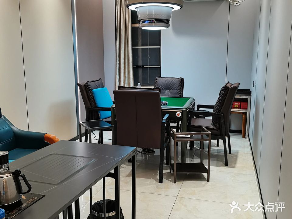 天湖桌球棋牌(玉泉路店)