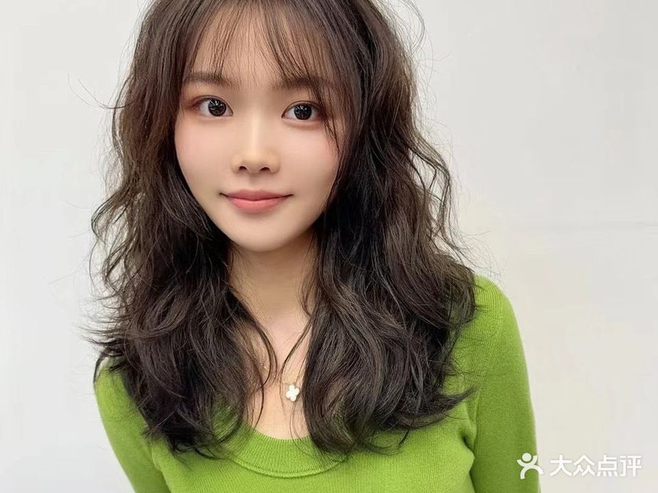 巴爹廊造型工作室(世界金融中心店)