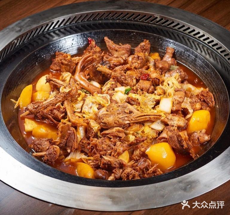 金鱼塘贴过炖·烧烤