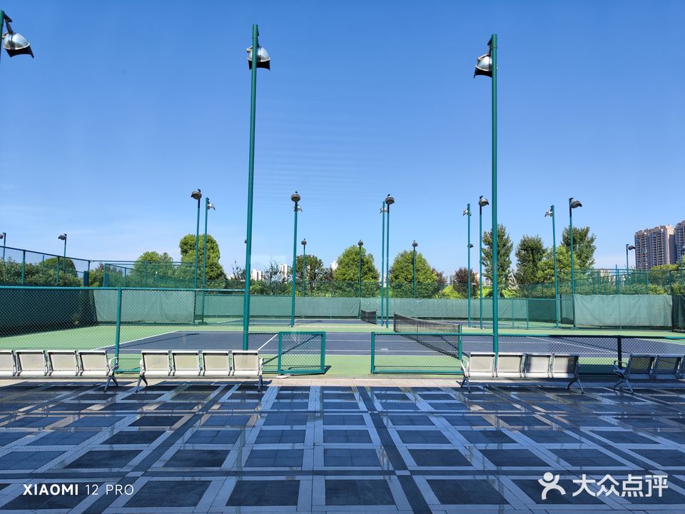 雁峰博雅网球中心