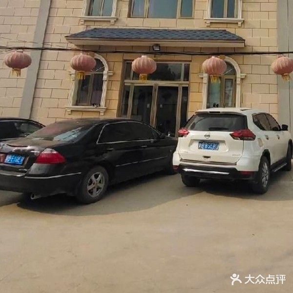 唐山小刚温泉农家院