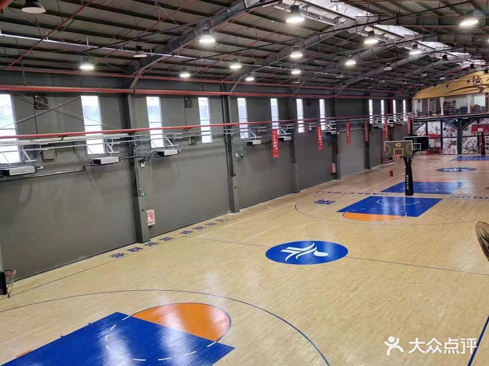 豪群运动中心HQ·SPORTS CENTER(龙华馆)