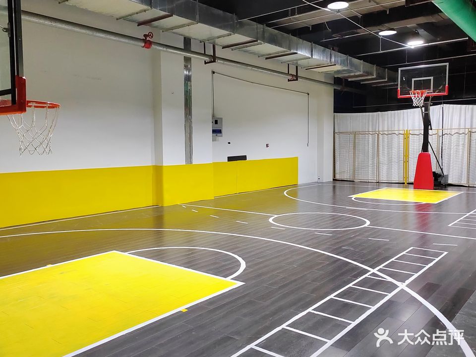 威尔士篮球馆