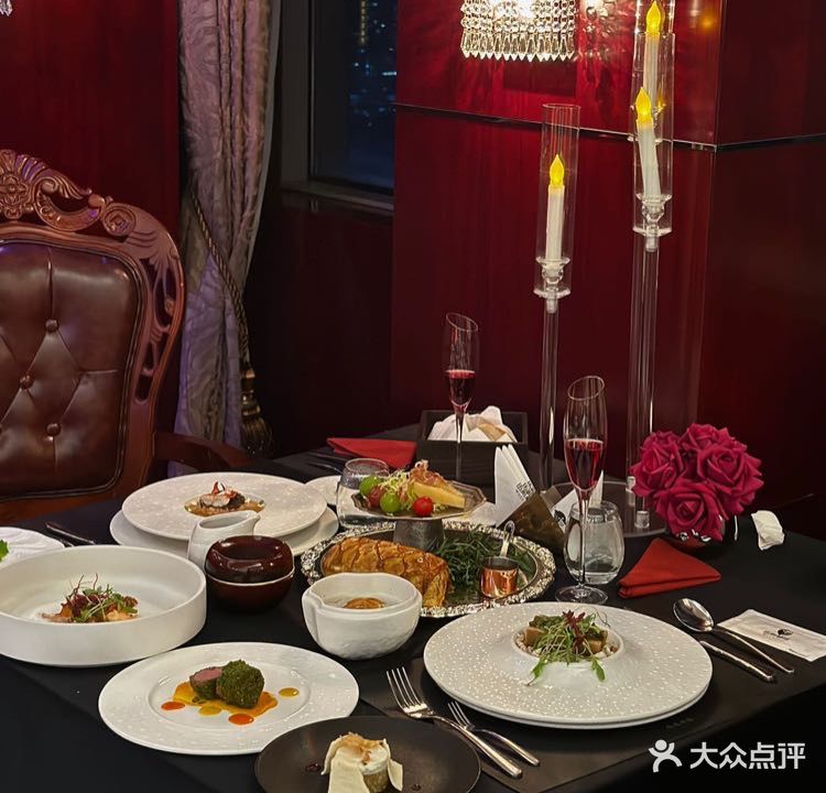 伍贰贺兹·云上法餐厅(太原店)