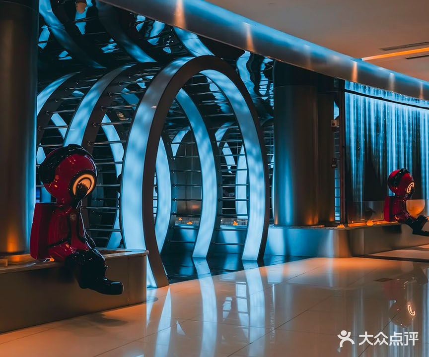 ONE PLUS派对KTV(红星麦凯龙店)