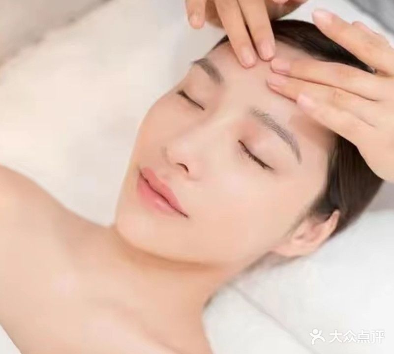如易堂采耳馆
