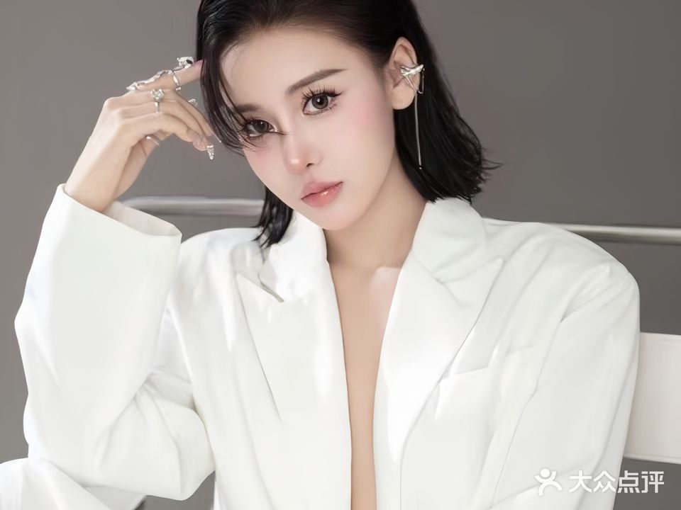 秀阁发型创意连锁