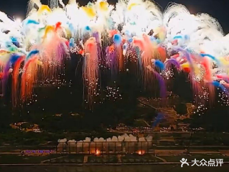 凤凰栖
