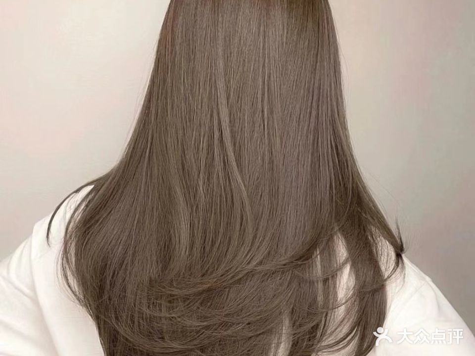 3先生美发馆