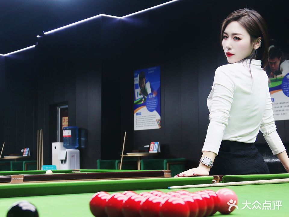 新星乔桌球俱乐部