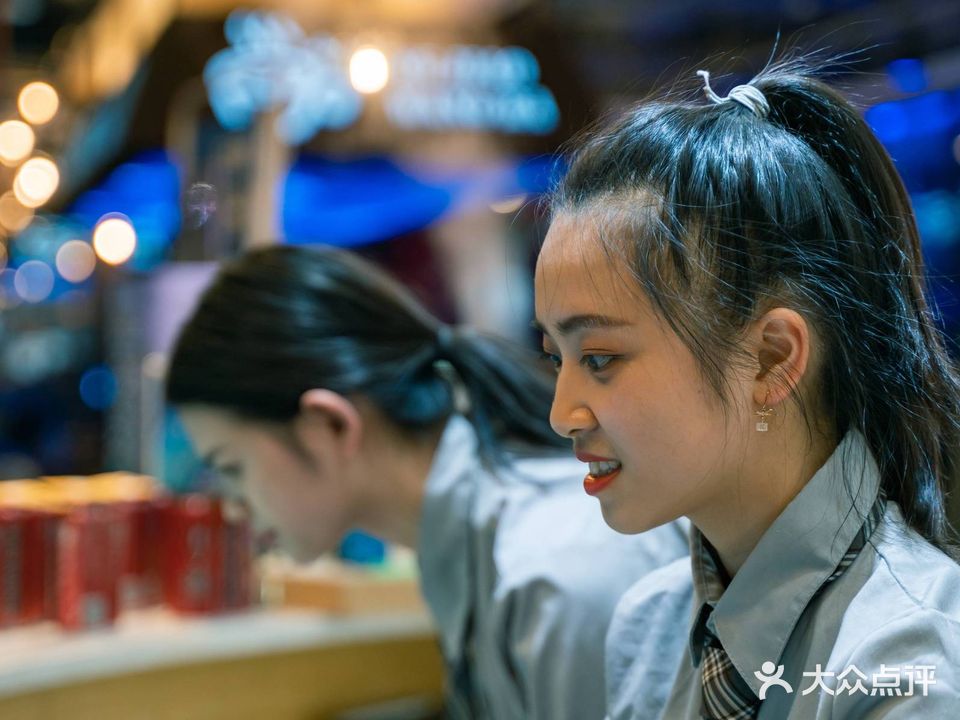 旺角网咖台球(花果园兰花广场店)