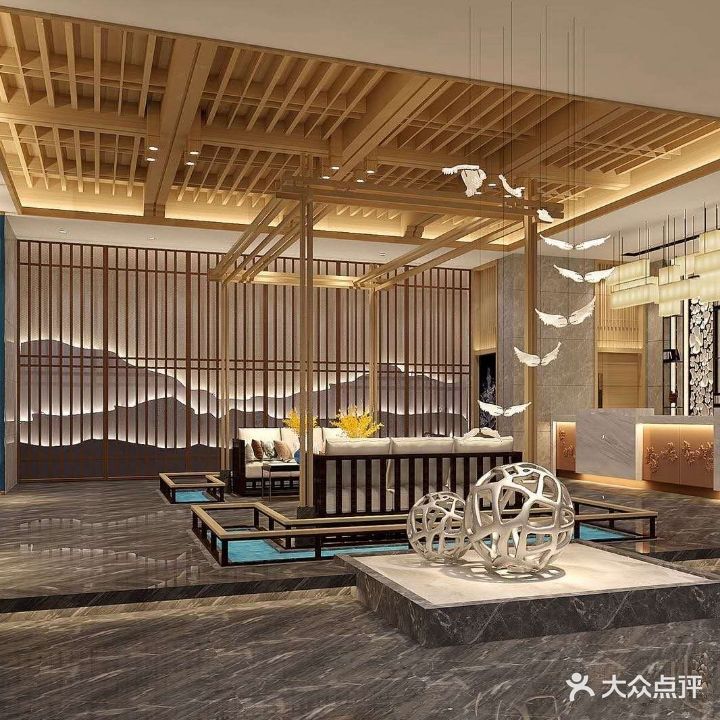 水玲珑温泉浴场(建设北路富力城店)