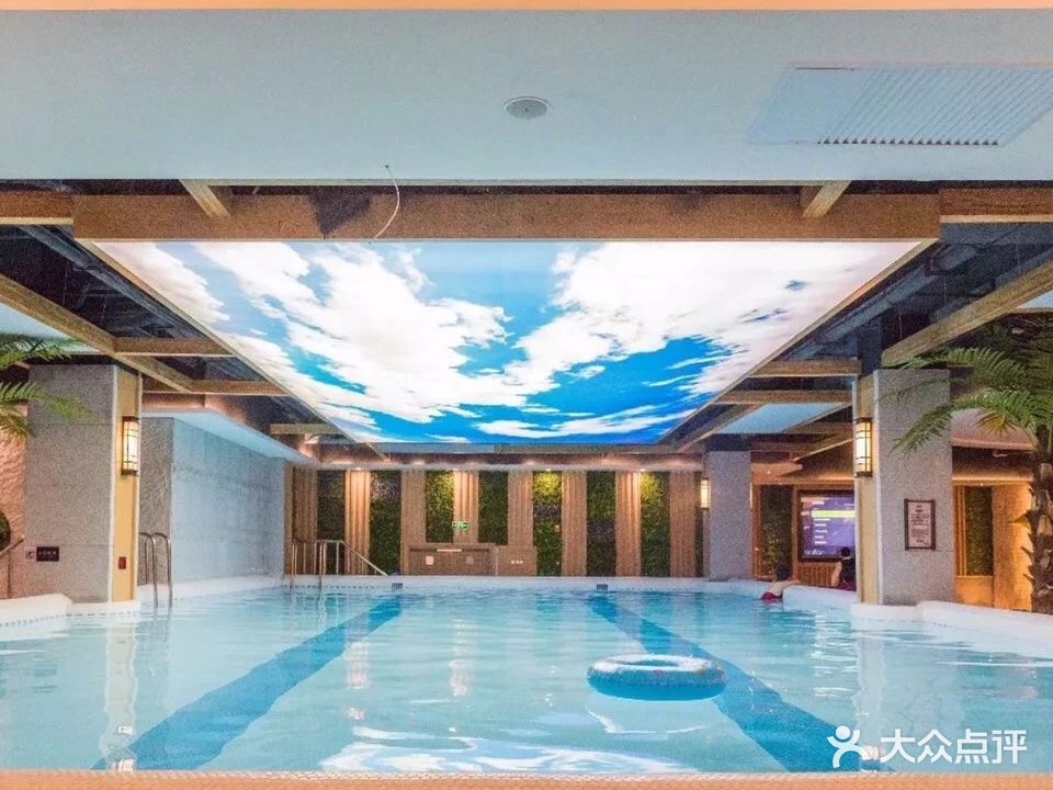 极乐汇汗蒸会馆(城西银泰店)