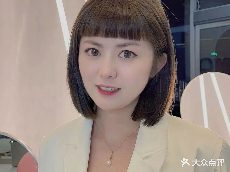 顽石美业(黄河世纪广场店)