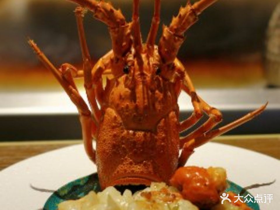 聚良德铁板·烧鸟·天妇罗·刺身·寿司·寿喜锅(保利广场店)