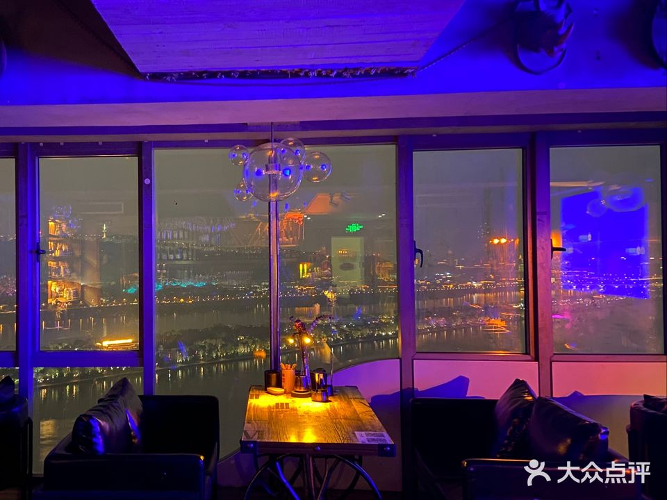 黑咖1998·夜景清吧