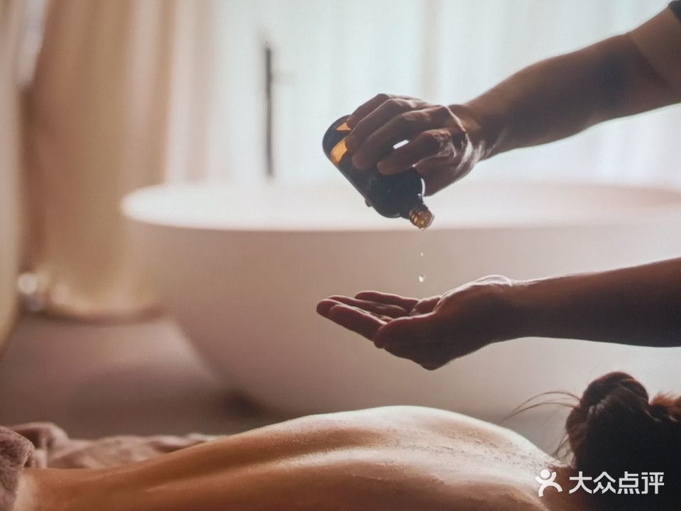 康舒足浴(金典城店)