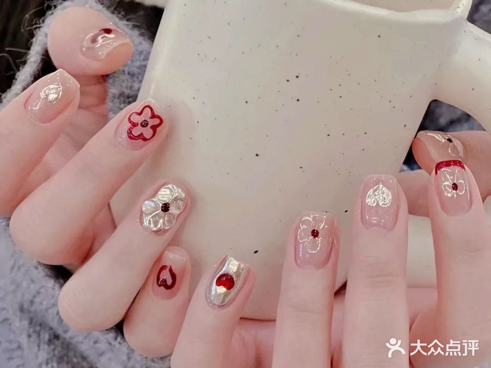 赫本泽研美甲美睫