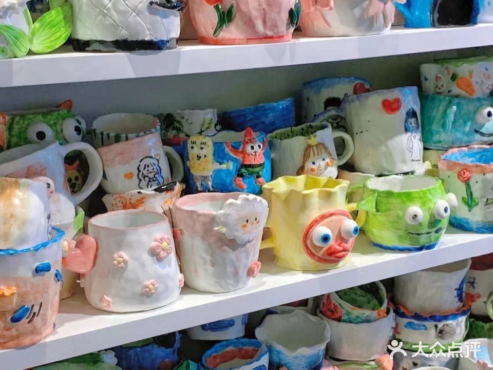 小小艺术家(万达广场攀枝花店)