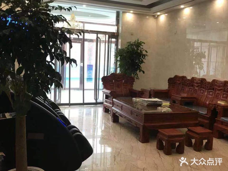 龙岩洞洗浴中心