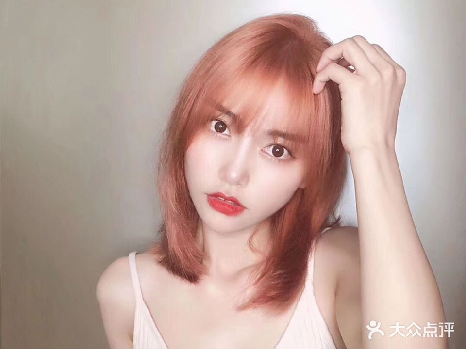 艺术人生轻奢美发沙龙(第一旗舰店)