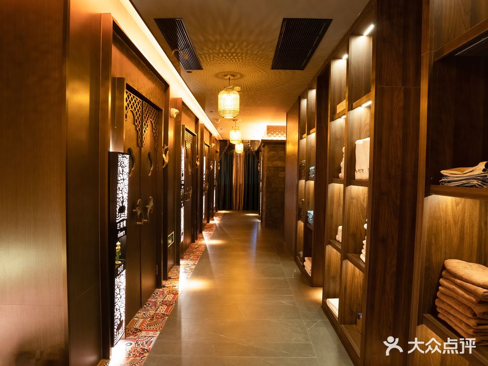 巴提雅泰式养生馆(荣汇时代广场店)