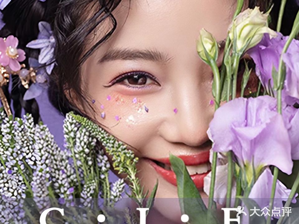 纯剪坊·设计造型·美发沙龙(万达店)