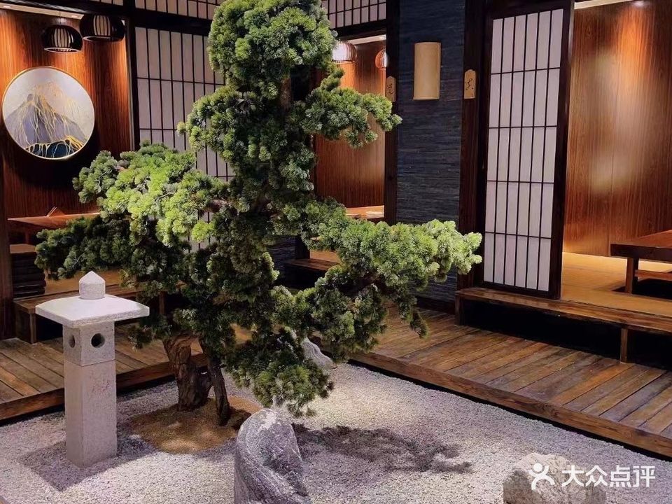 鮨yi·酉you·碳火燒鳥酒廠(君隆广场店)