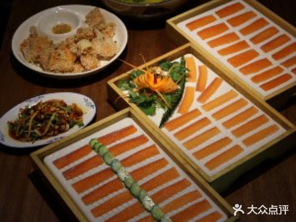 壹湖两岸民间菜·三文鱼