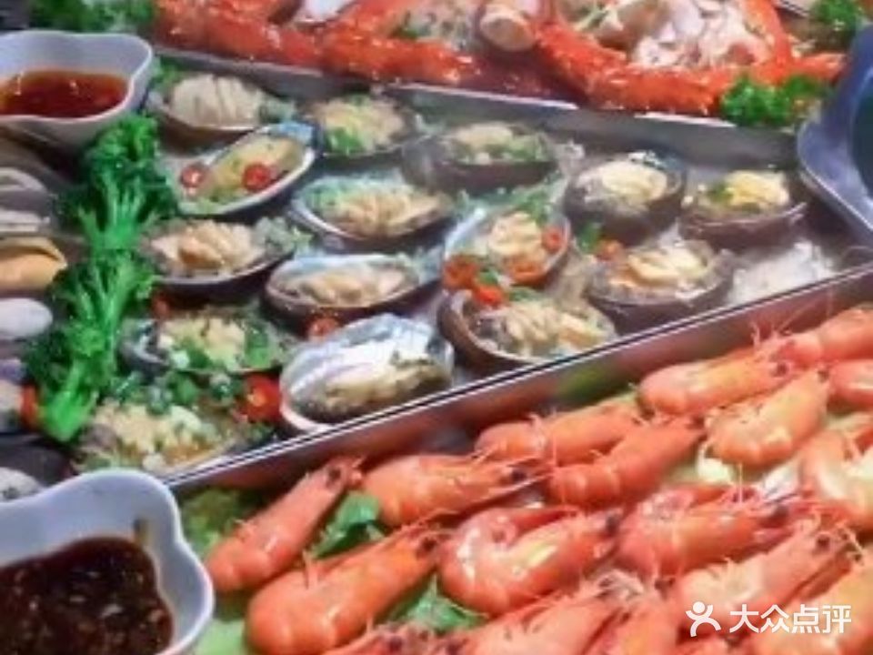 霞姐海鲜家常菜馆(红旺家园餐饮美食一条街店)