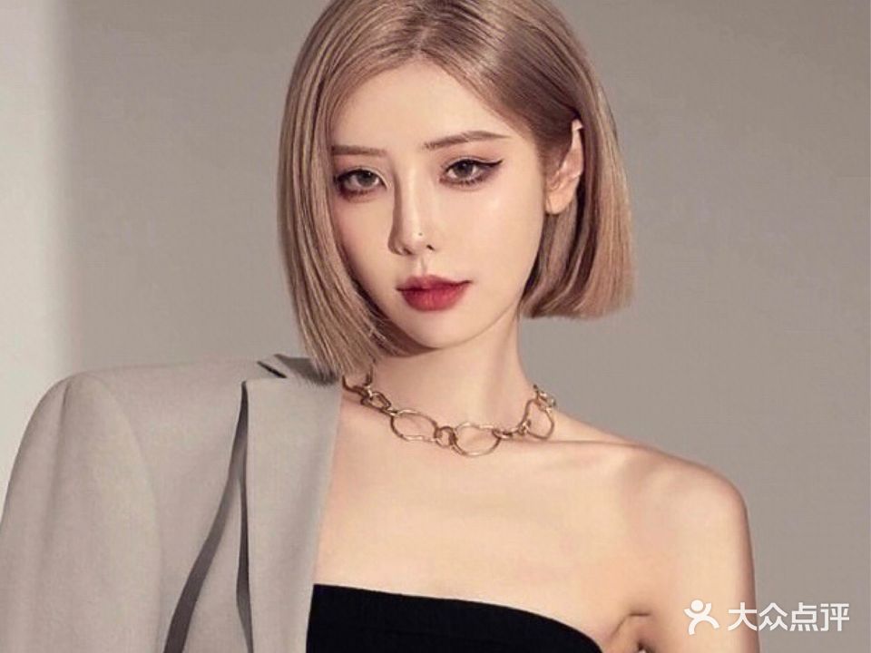 3am HAIR SALON烫发染发接发(万达广场聊城东昌府店)
