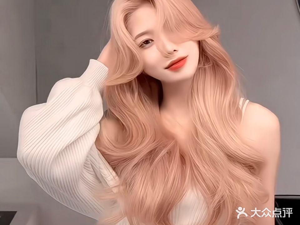ONE M接发造型专业接发店