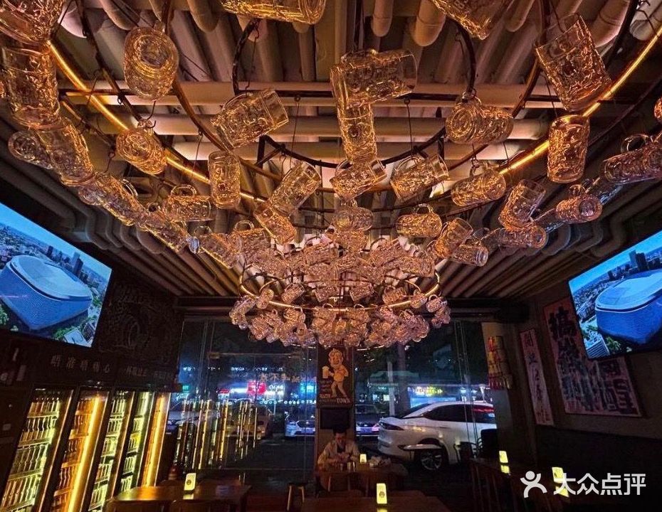 德迎精酿(富华香域中央店)