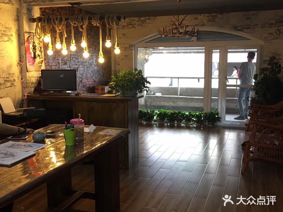 艾加纹身纹绣(渤海物业小区店)