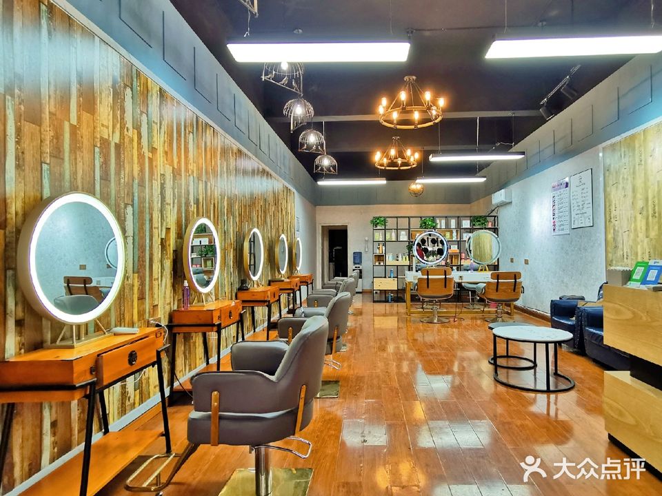 卡顿国际(双洲路店)