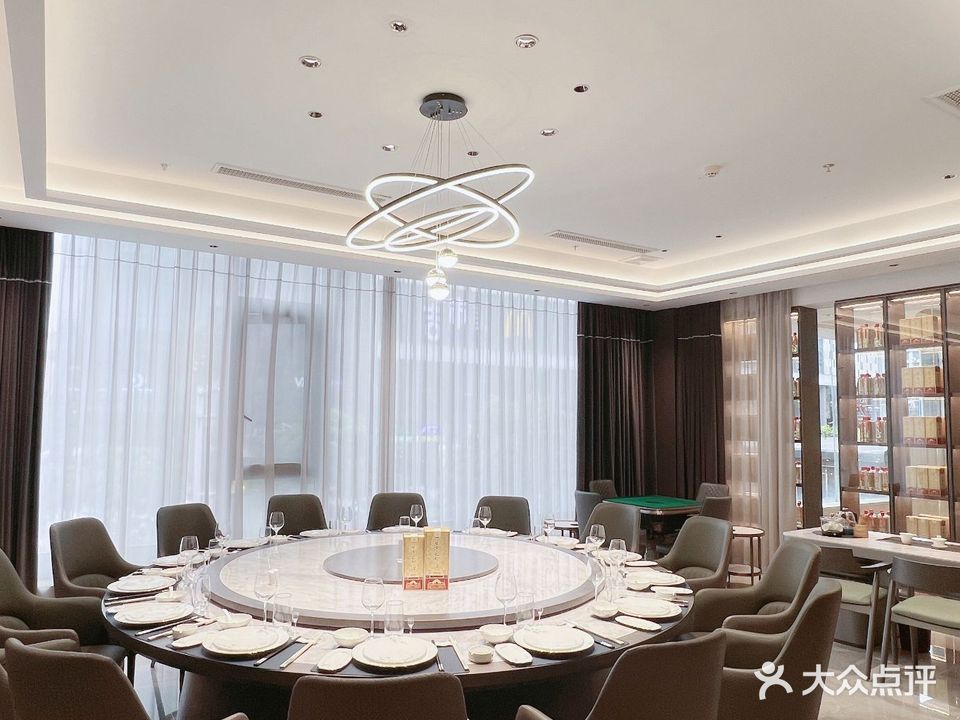 大世界海鲜食府(珠海路店)
