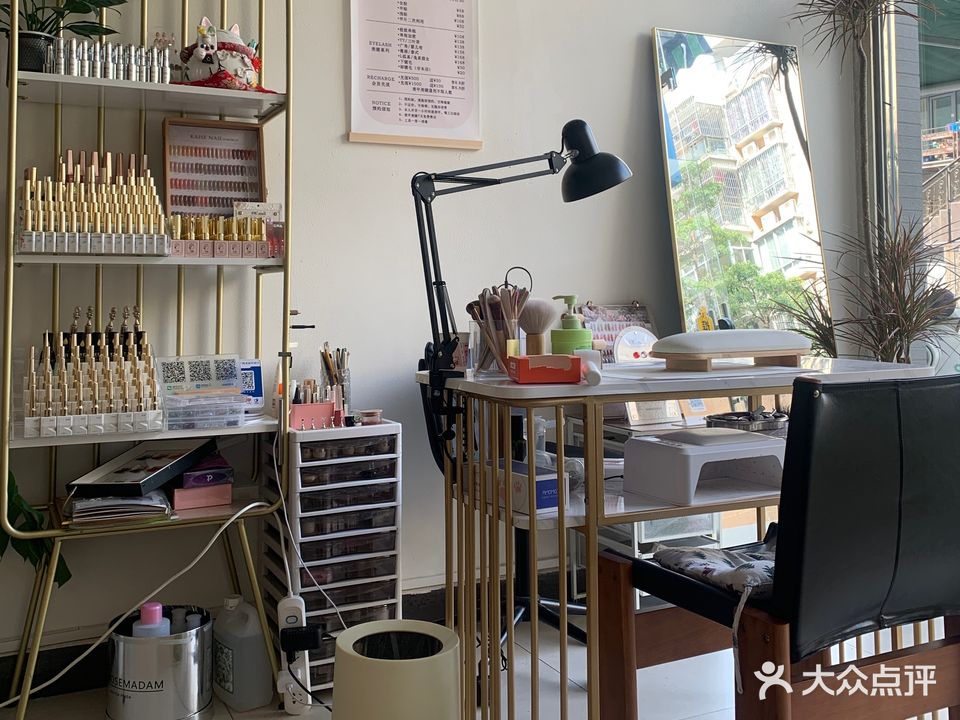 指尖来信美甲(中环大厦店)