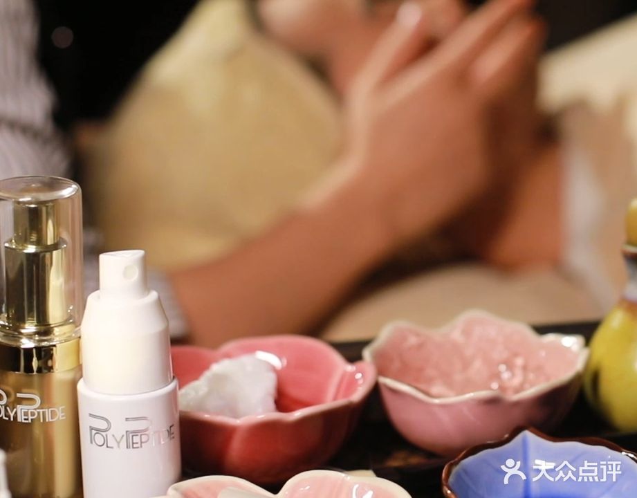 诺美女子世界(荆州屈原路店)